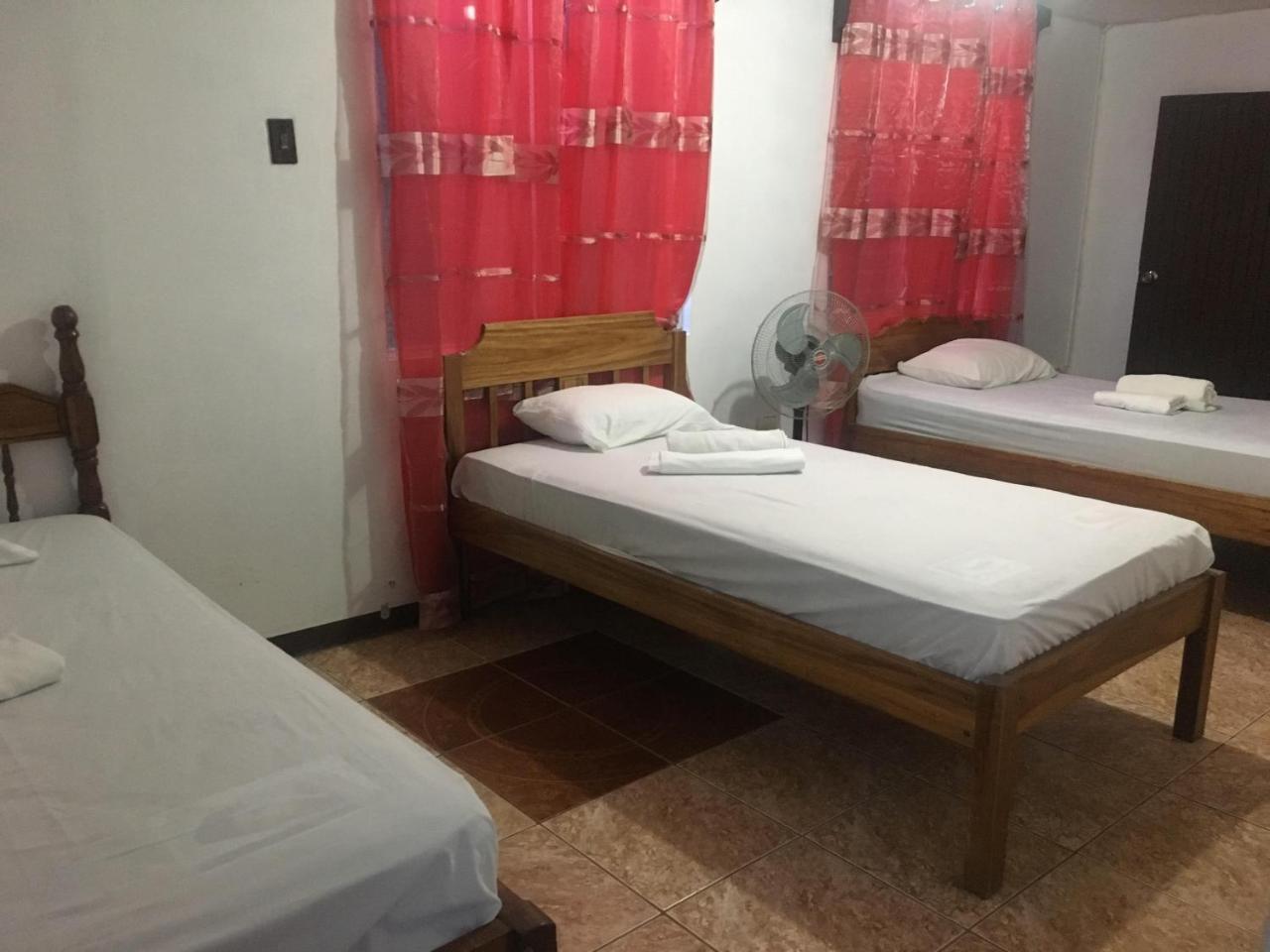 Hostel Orozco - Costa Rica Río Cuarto Exteriör bild